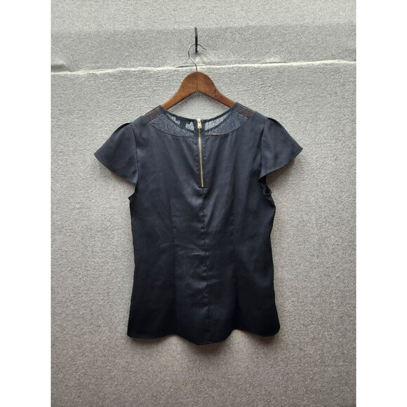 Ann Taylor Womens Navy Lace Yoke Flutter Sleeve Top Size 4 - Picture 5 of 5